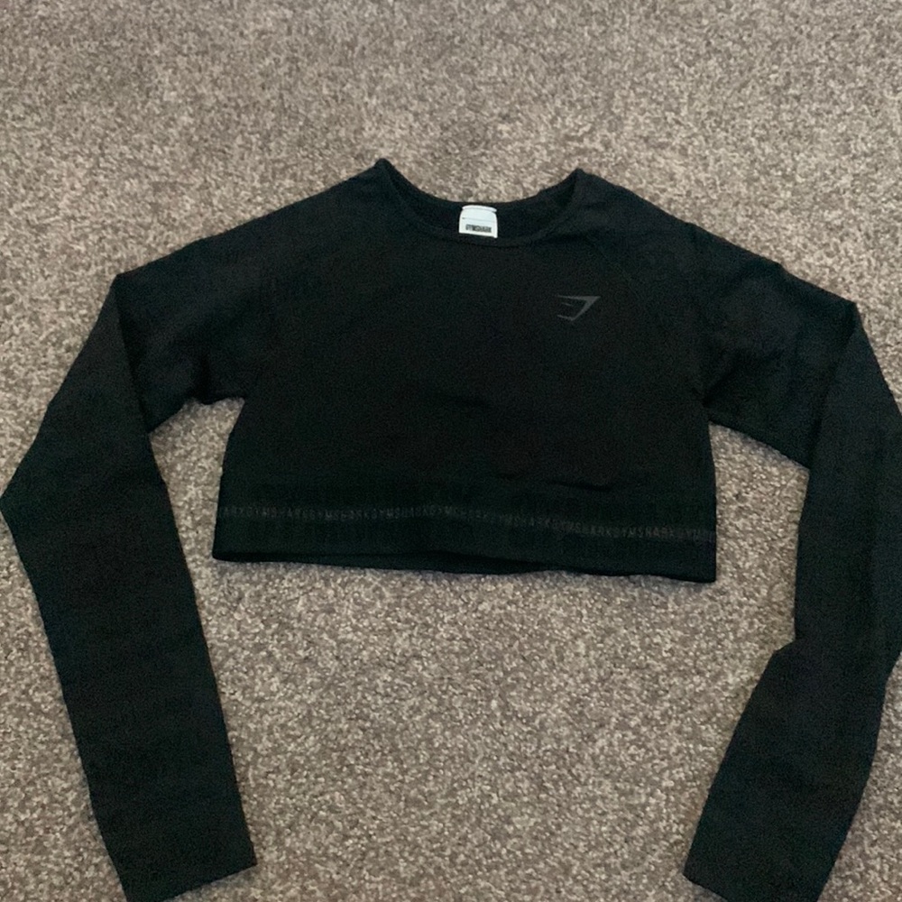 Black Cropped Gymshark Workout Top